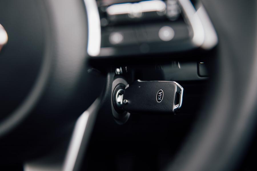 Детали интерьера Kia XCeed 1.0 T-GDi 2019 года  (UK) (фото 75 из 91)
